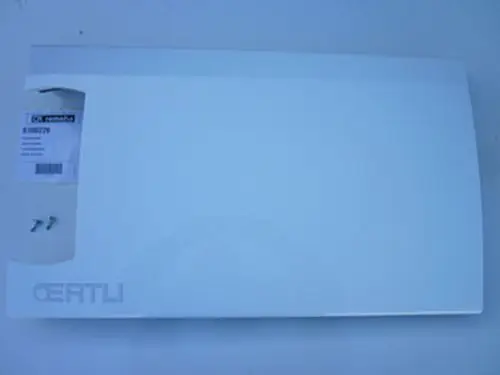 Weißes Kunststoff-Panel mit Aussparung und Beschriftung "OERTLI", neben zwei Schrauben auf hellgrauem Untergrund, passend für Remeha Produkte.